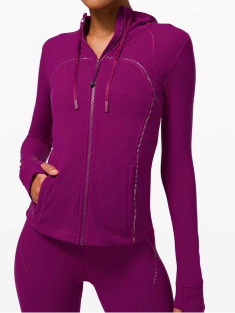 Lululemon HOODED DEFINE JACKET *NULU
Gold Deep Fuschia
Size: 10